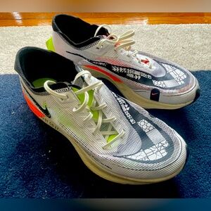Nike Vaporfly next% 2 "Mismatch" US M9.5
